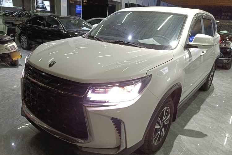 Used FORTHING T5 2024 Grand Edition 1.6L Manual Dream Version 5 Seats