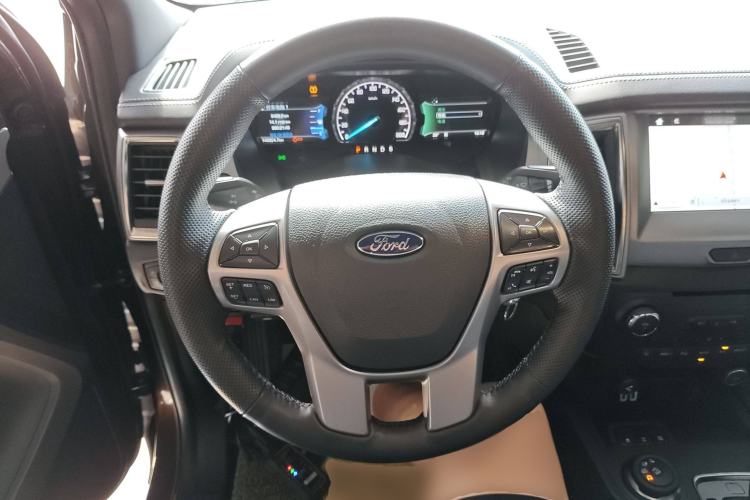 Used Ford Everest 2017 2.0T Gasoline Automatic 4x4 Luxury Edition 5 Seats
