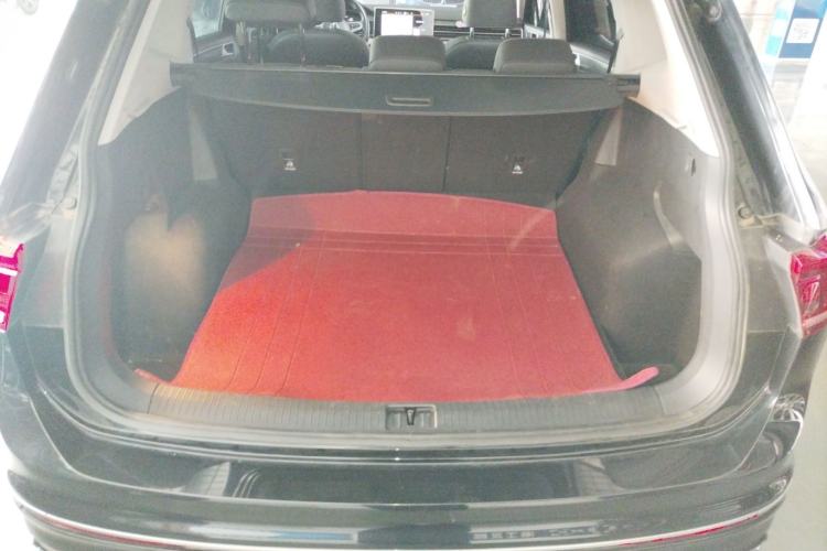 Used Volkswagen Tiguan L 2024 330TSI Automatic Two-Wheel Drive R-Line Enhanced Edition