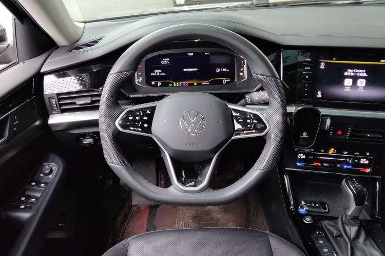 Used Volkswagen Passat 2024 330TSI Starry Elite Edition
