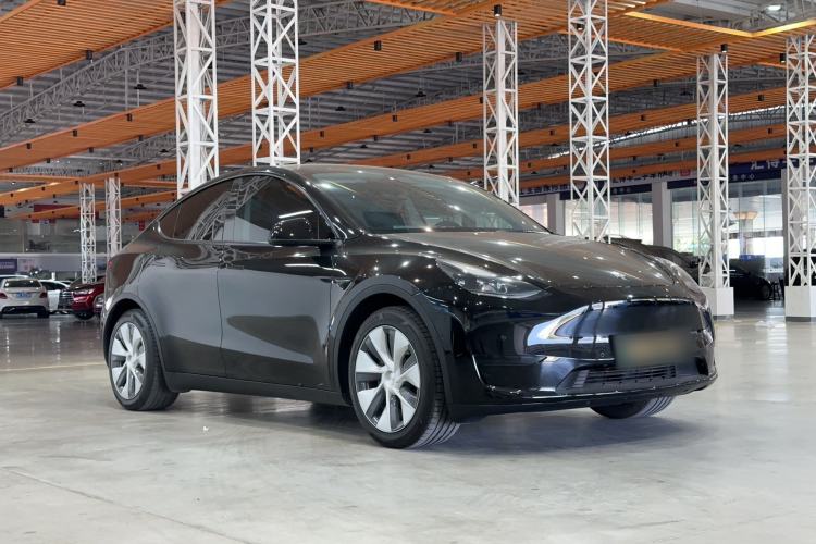 Used Tesla Model Y 2022 Rear-Wheel-Drive Version
