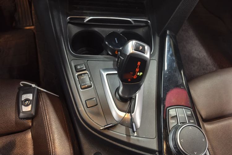 Used BMW 3 Series 2019 320Li Fashion Model
