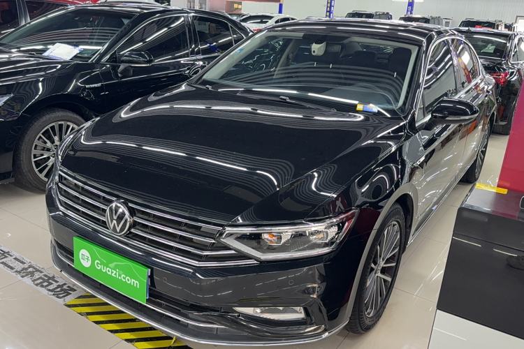 Used Volkswagen Magotan 2020 330TSI DSG Luxury Edition
