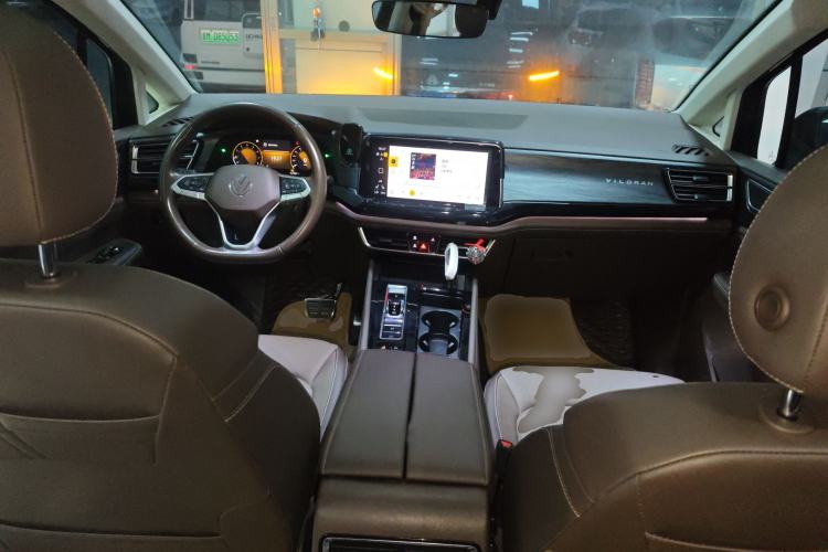 Used Volkswagen Viloran 2023 380TSI Luxury Edition