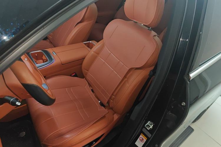 Used  S09 2025 Four-Wheel-Drive Ultra
