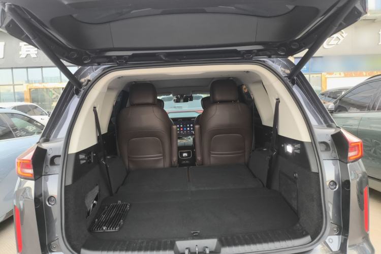 Used  Lanyue 2023 400T Four-Wheel Drive Star Prestige Edition 6 Seats
