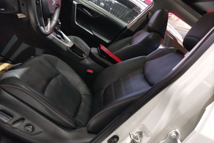 Used Toyota RAV4 2020 2.0L CVT Four-Wheel Drive Prestige Edition