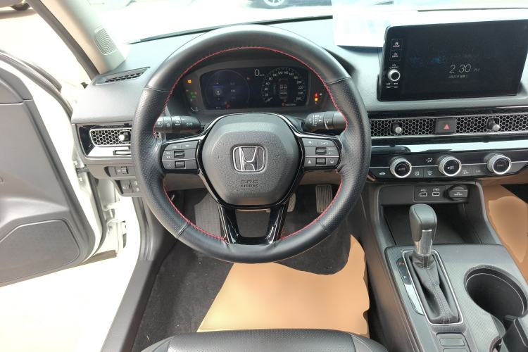 Used Honda Civic 2023 240TURBO CVT Dynamic Edition
