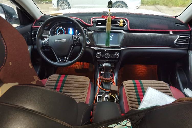 Used Haval H2 2017 Blue Label 1.5T Automatic Two-Wheel Drive Luxury Model
