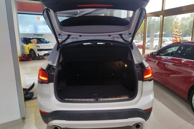 Used BMW X1 2022 sDrive25Li Leading Model
