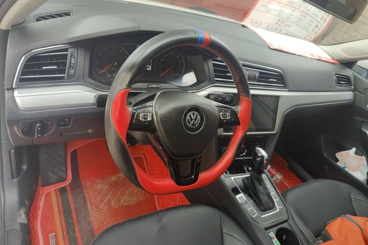 Used Volkswagen Lamando 2019 230TSI DSG Fashion Edition China V Standard
