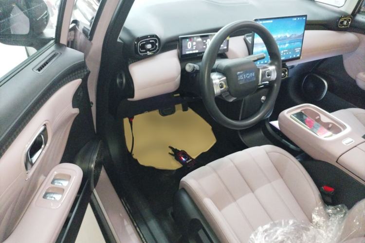 Used AION UT 2025 330 Starlight Edition
