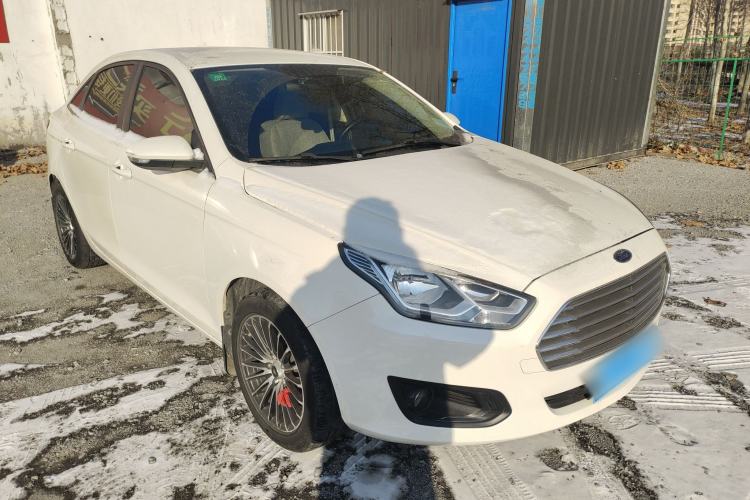 Used Ford Escort 2015 1.5L Automatic Comfort Model
