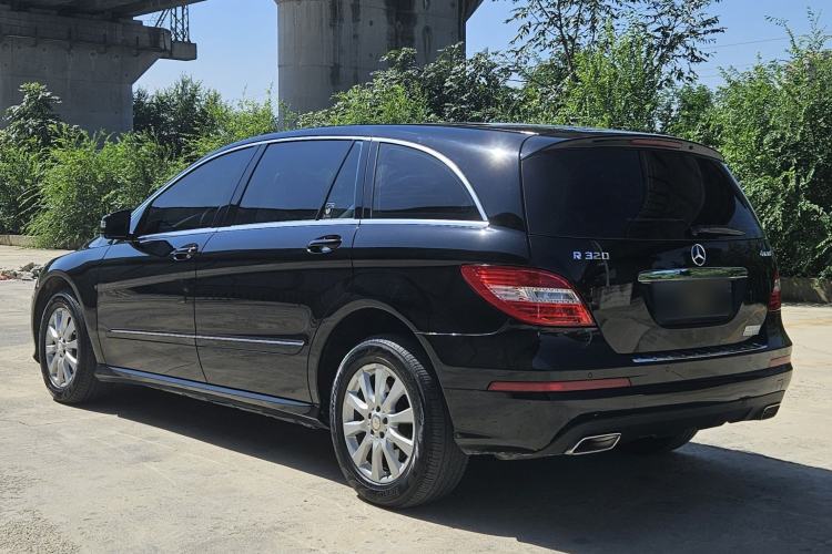 Used Mercedes-Benz R-Class 2014 R 320 4MATIC Business Model