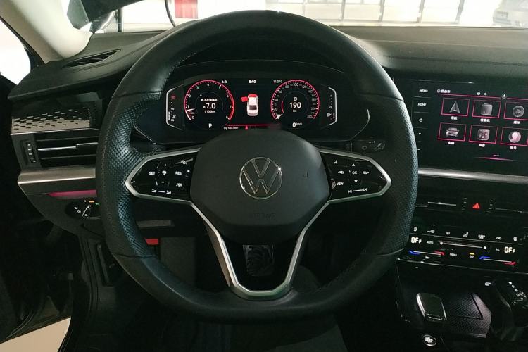 Used Volkswagen Passat 2022 330TSI Starry Luxury Edition
