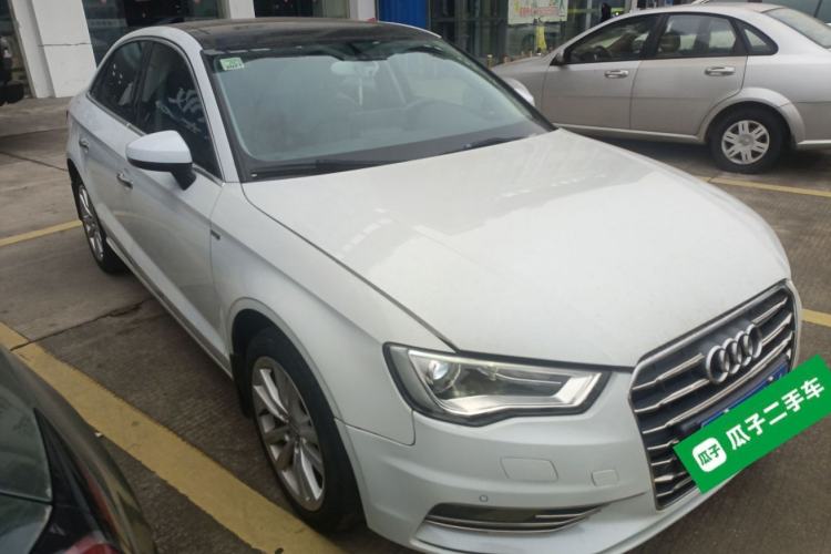 Used Audi A3 2014 Limousine 35 TFSI Automatic Comfort Model
