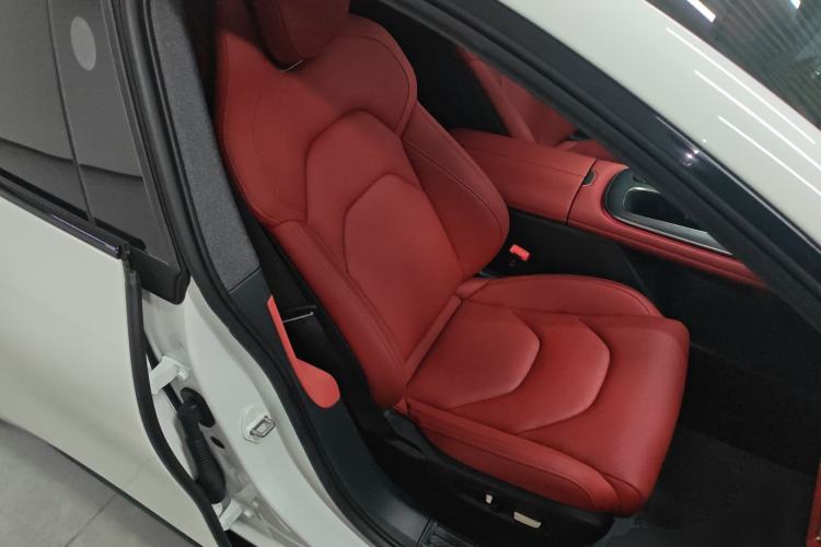 Used  SU7 2024 Rear-Drive Long-Range Intelligent Driving Version