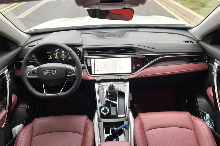 Used Geely Auto Emgrand X7 Sport 2022 Boyue X 1.8TD DCT ZhiZun Edition
