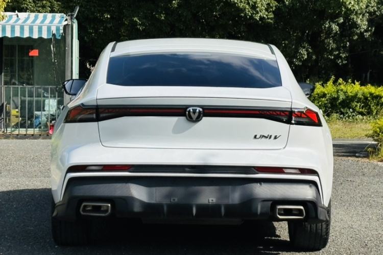 Used Changan UNI-V 2024 1.5T Prestige Edition