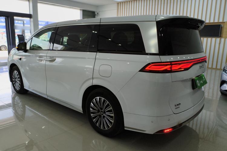 Used BYD Xia 2025 DM-i 1.5T 180km Excellence Model
