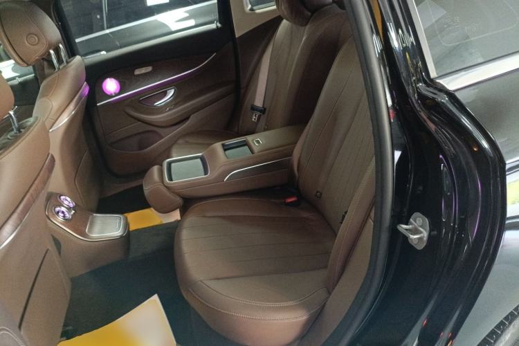 Used Mercedes-Benz E-Class New Energy 2022 Restyled E 350 e L Plug-in Hybrid Sedan
