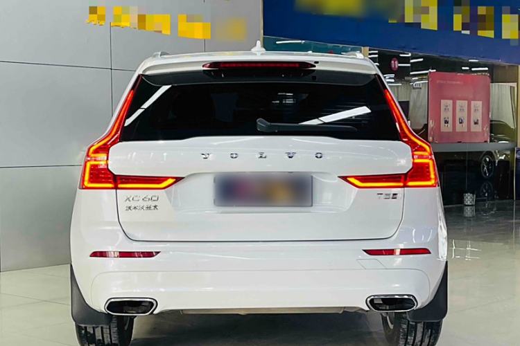 Used Volvo XC60 2019 T5 4x4 Smart Edition China V Standard
