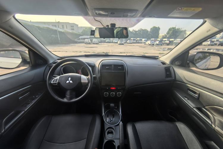 Used Mitsubishi ASX 2013 2.0L CVT Two-Wheel Drive Elite Edition
