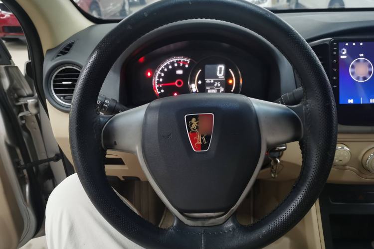 Used Roewe 350 2014 1.5L Automatic Xunda Edition
