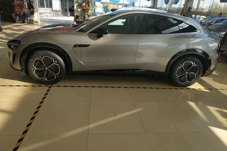 Used  YU7 2025 Ultra-Long Range Rear-Wheel Drive Version
