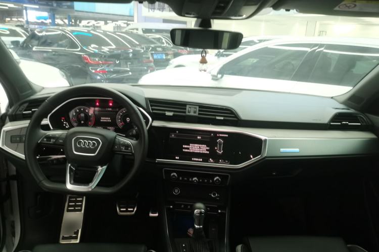 Used Audi Q3 2024 35 TFSI Fashion Dynamic Edition