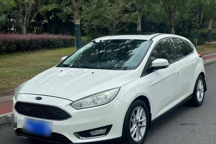 Used Ford Focus 2015 Hatchback 1.6L Automatic Fashion Edition
