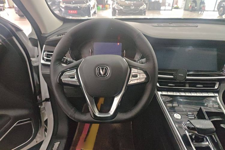 Used Changan CS85 COUPE 2019 1.5T DCT Luxury Version China VI Standard