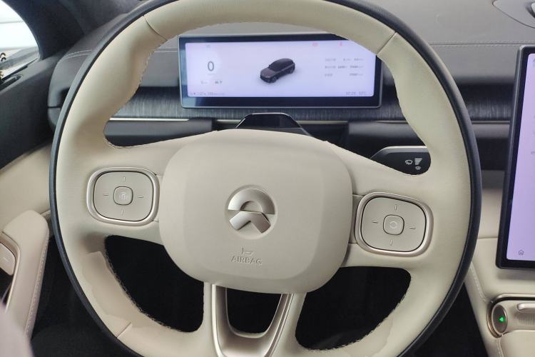 Used Nio ES6 2023 75 kWh
