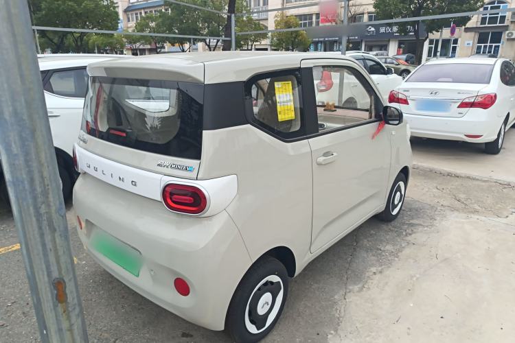Used Wuling Hongguang MINIEV 2024 3rd Generation 215km Advanced Version
