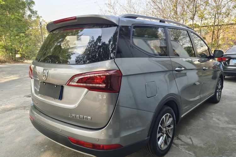 Used Baojun 730 2019 1.5T CVT Fashion Model 7 Seats China V Emission Standard