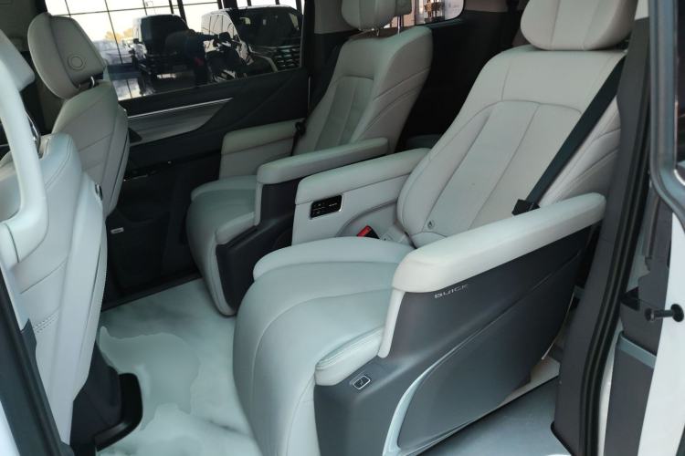 Used Buick GL8 2025 Lu Zun Deluxe Edition
