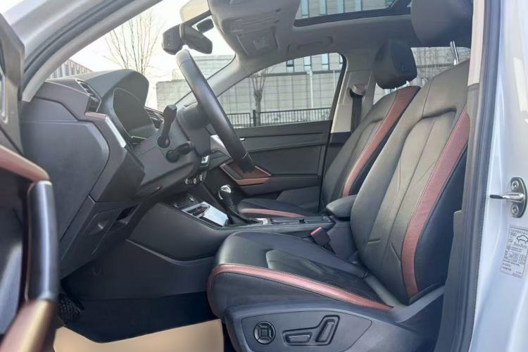 Used Audi Q3 2021 35 TFSI Fashionable and Elegant Model
