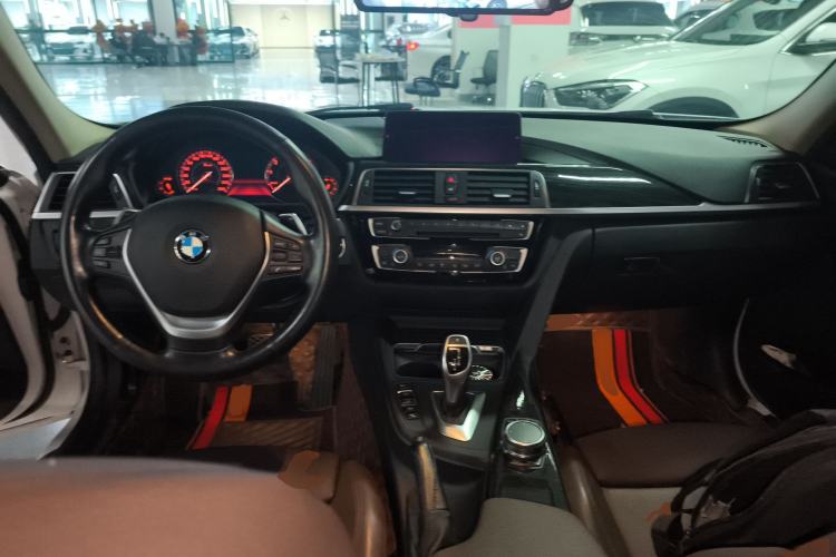 Used BMW 3 Series 2018 320Li Leading Luxury Package