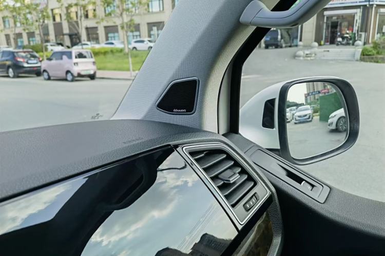 Used Volkswagen Multivan 2018 2.0 TSI Four-Wheel Drive Comfort Edition 7-Seater
