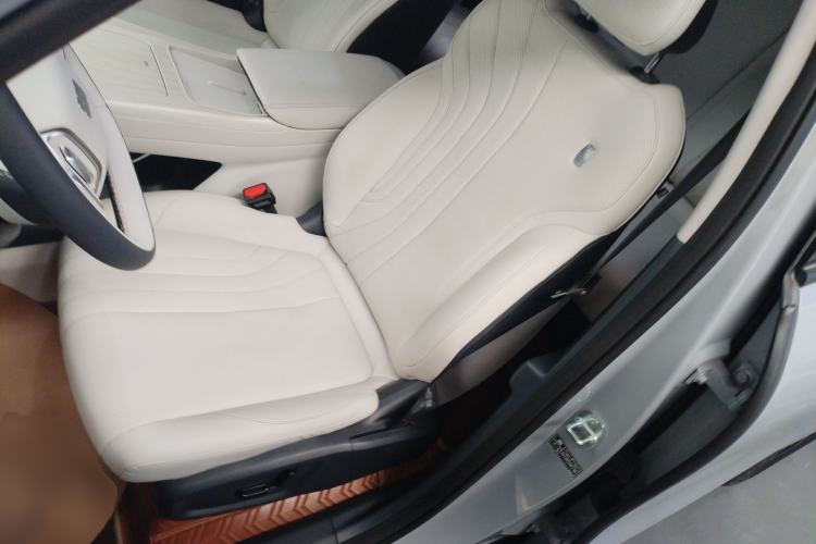 Used  E5 2024 440km Exploration Version
