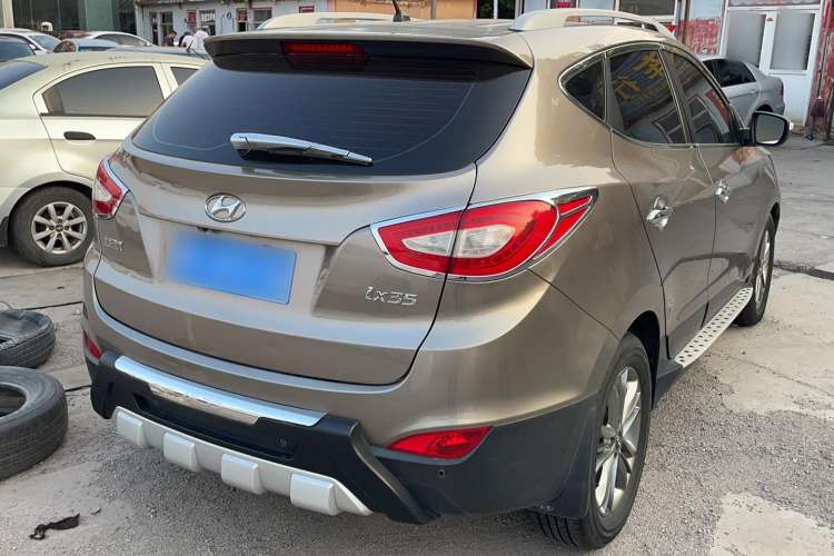 Used Hyundai ix35 2013 2.0L Automatic Two-Wheel Drive Smart GLS China IV Standard
