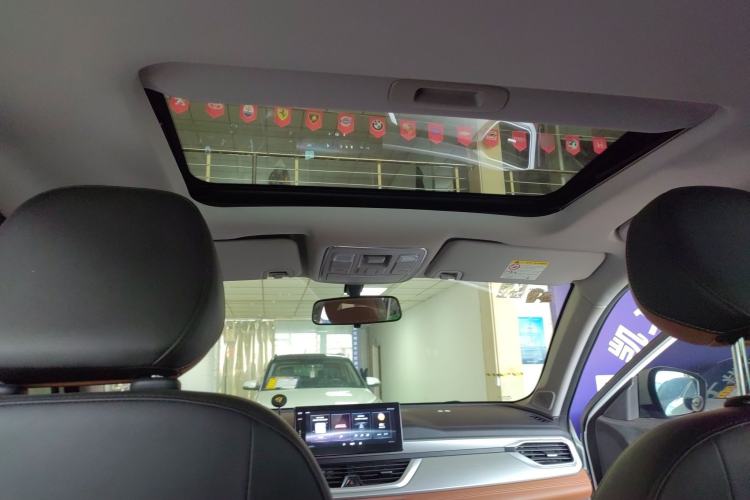 Used Geely Auto Vision X6 2020 1.4T CVT Luxury Edition
