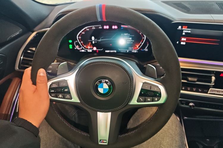 Used BMW X6 2022 Second Facelift xDrive40i Luxury Version M Sport Package
