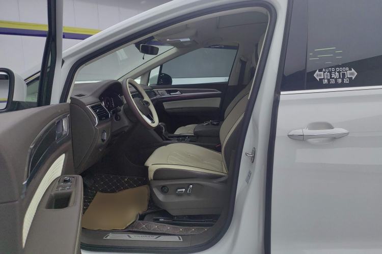 Used Volkswagen Viloran 2020 330TSI Business Edition
