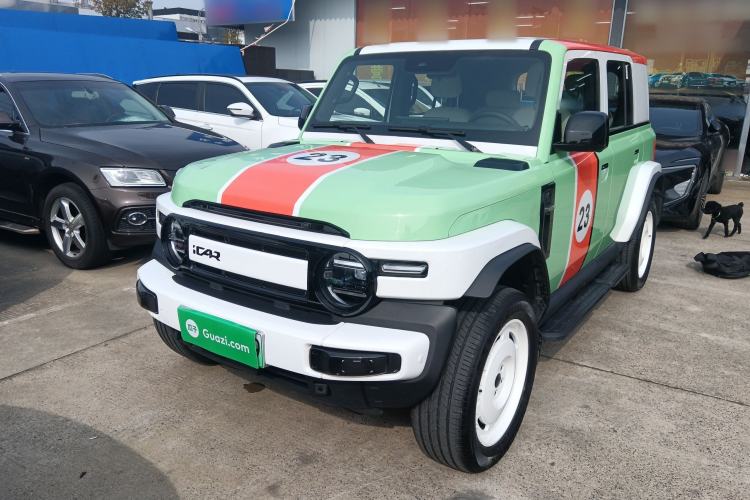 Used  V23 2025 401 Two-Wheel Drive Intelligent Driving Version
