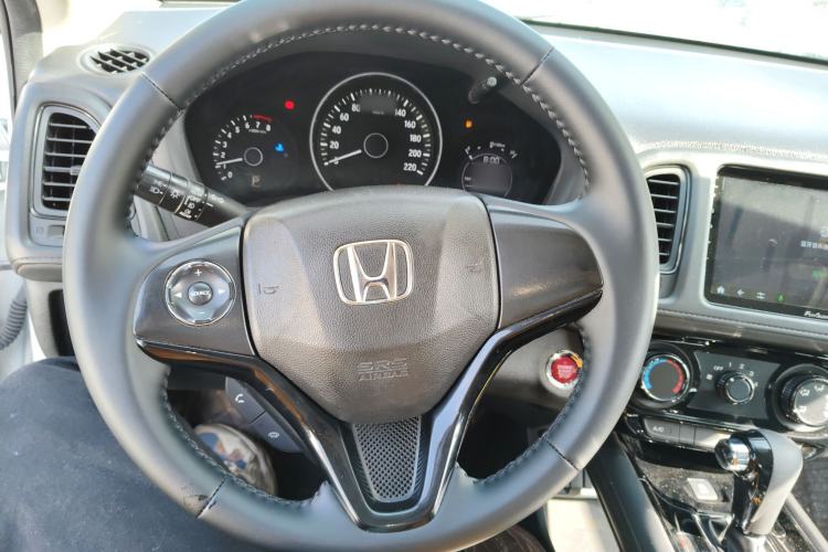 Used Honda Vezel 2017 1.8L CVT Front-Wheel Drive Pioneer Edition
