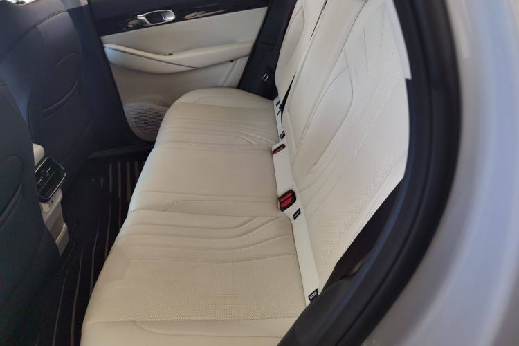 Used  E5 2024 530km Starship Edition
