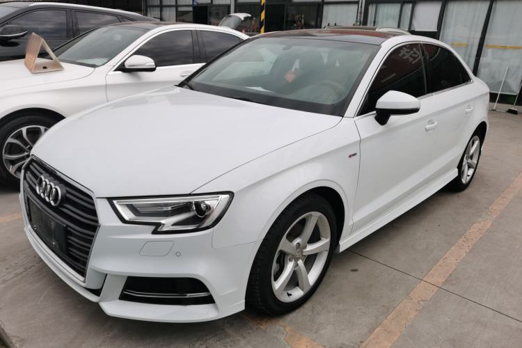 Used Audi A3 2017 Limousine 35 TFSI Fashion Model