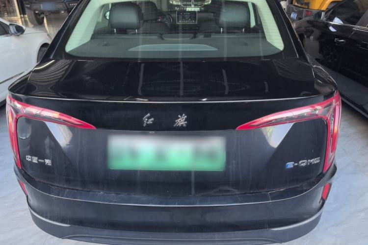 Used Hongqi E-QM5 2023 Base Travel Edition
