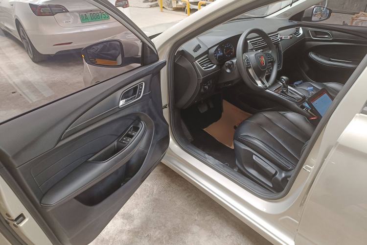 Used Roewe i5 2019 1.5L Automatic 4G Connected Linghao Flagship Edition
